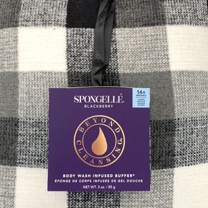 Spongelle Blackberry Body Wash Infused Buffer